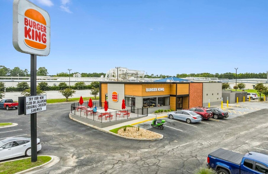 Primary Photo Of 801 N US Hwy 701, Tabor City Fast Food For Sale