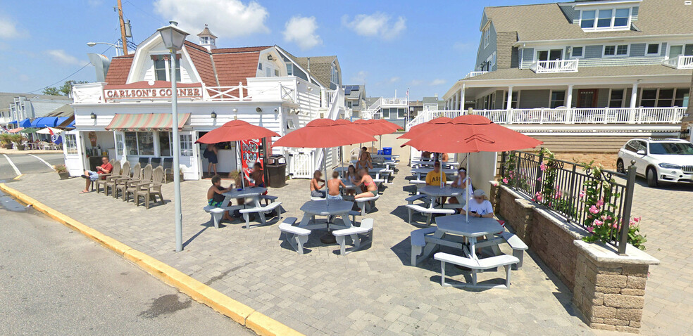 Primary Photo Of 432 1st Ave, Manasquan Restaurant For Sale