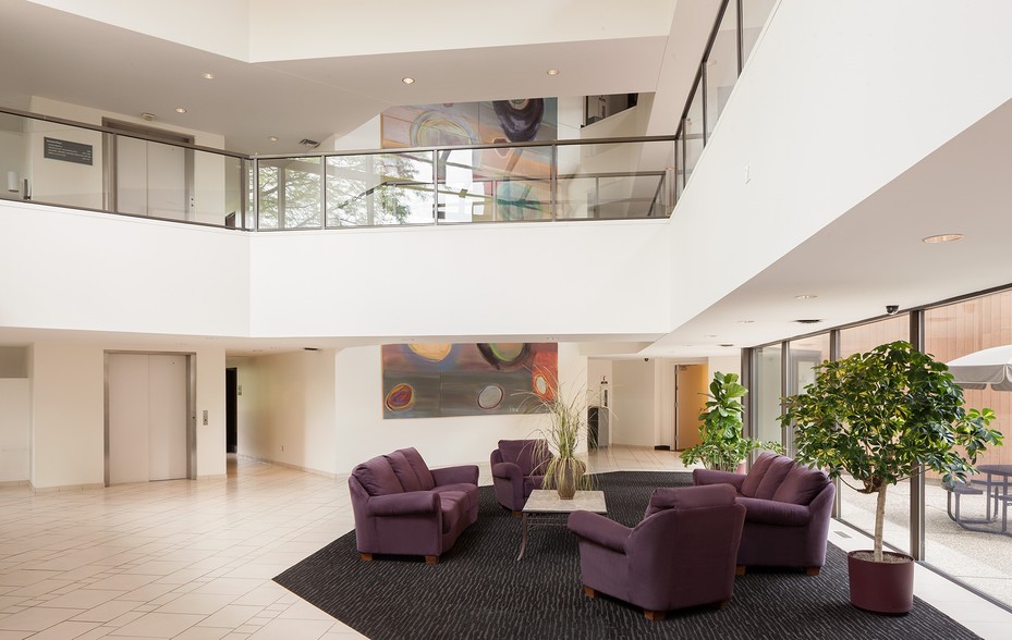 More Photos Of 2855 44th St SW, Grandville Medical For Lease