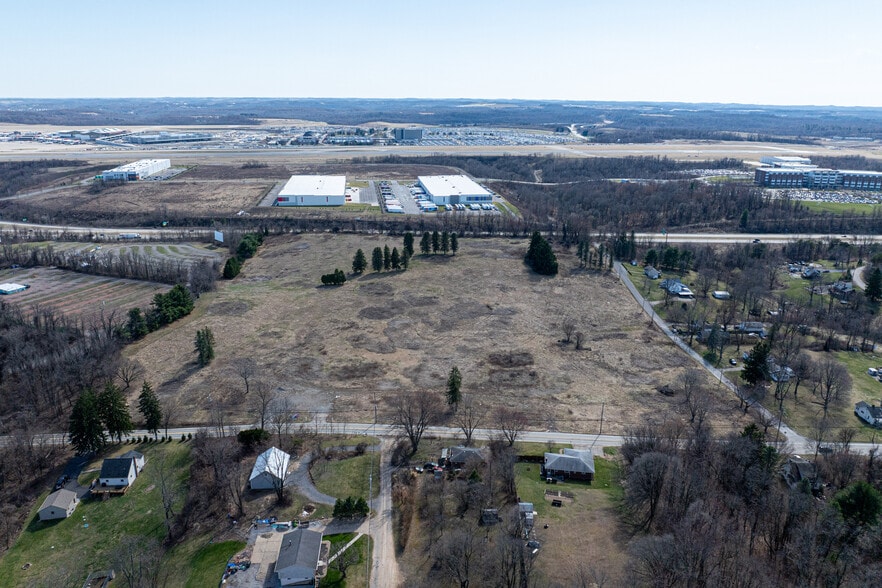 More Photos Of 571 Moon Clinton Rd, Coraopolis Land For Sale