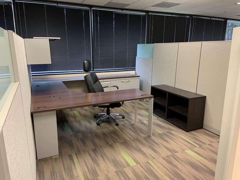 More Photos Of 502 Valley Rd, Wayne Office For Lease