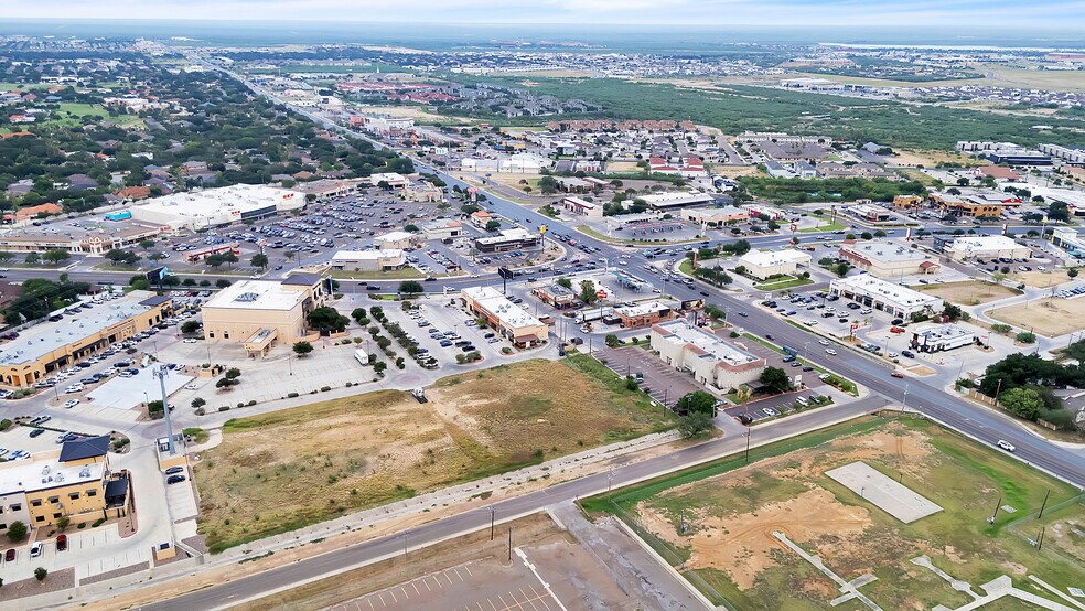 More Photos Of 7718 McPherson Rd, Laredo Land For Sale