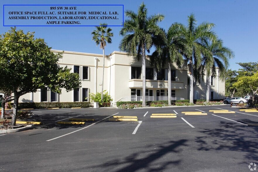 More Photos Of 895 SW 30th Ave, Pompano Beach Unknown For Lease