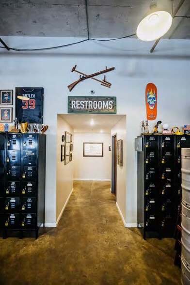 More Photos Of 250 Mill St, Taylors Restaurant For Lease