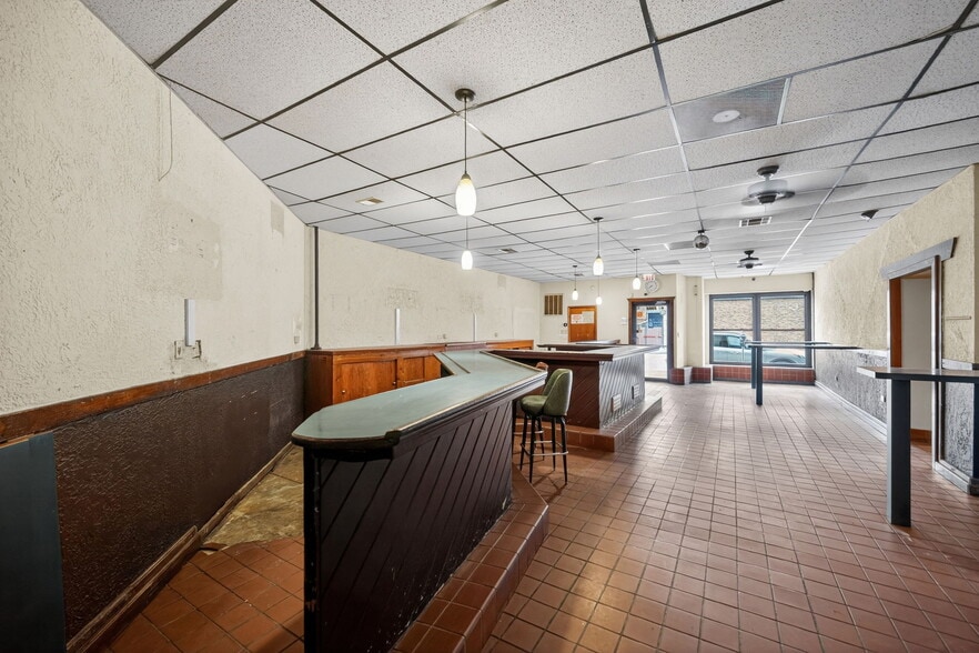 More Photos Of 4369 N Elston Ave, Chicago Specialty For Sale