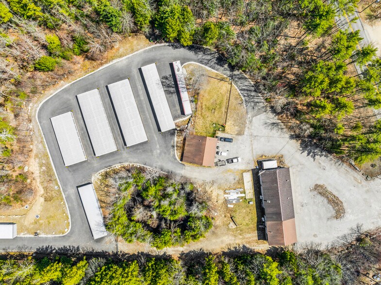 More Photos Of 1060 1st NH Tpke, Northwood Self Storage For Sale