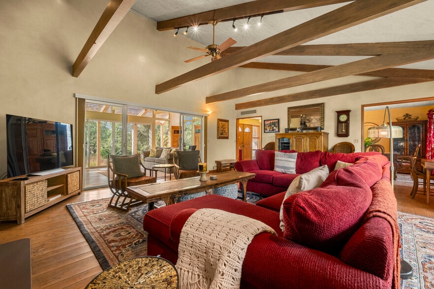 More Photos Of 4282 Pleasant Valley Rd, Placerville Specialty For Sale