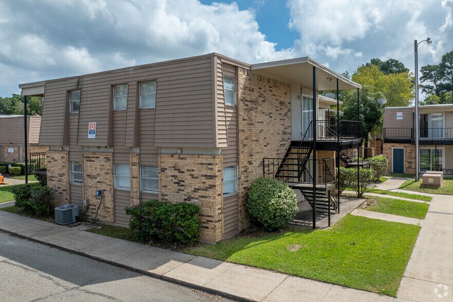 More Photos Of , Shreveport Multifamily For Sale