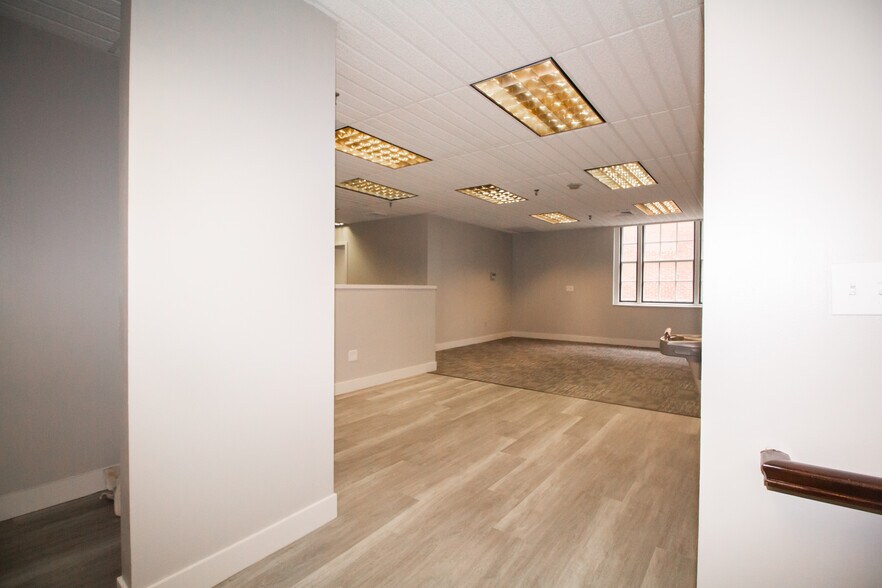 More Photos Of 8 Norwich St, Worcester Office For Lease