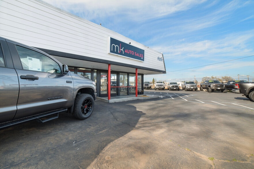 More Photos Of 11291 Folsom Blvd, Rancho Cordova Auto Dealership For Sale