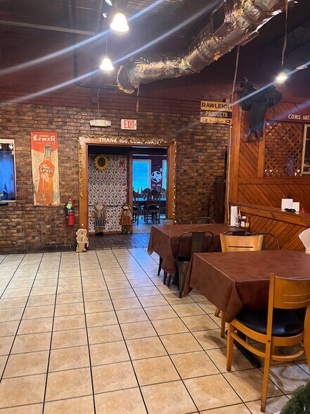 More Photos Of 705 E Moore Ave, Terrell Restaurant For Sale