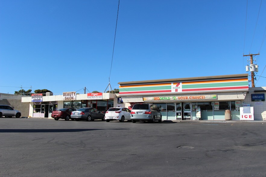 More Photos Of 4950-4960 W Charleston Blvd, Las Vegas Convenience Store For Lease