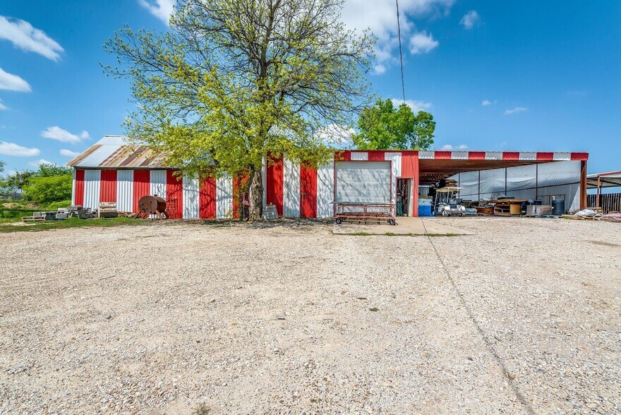More Photos Of 1990 Highway 36 E, Rising Star Garden Center For Sale