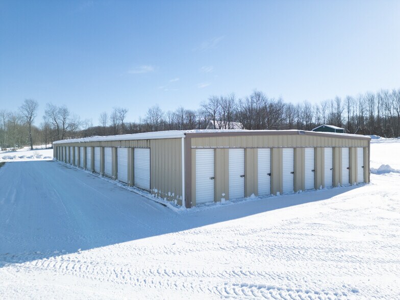 More Photos Of 2078 Merry Hill rd, Boonville Specialty For Sale
