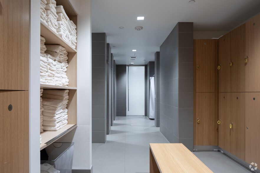 More Photos Of 370 17th St, Denver Office For Lease