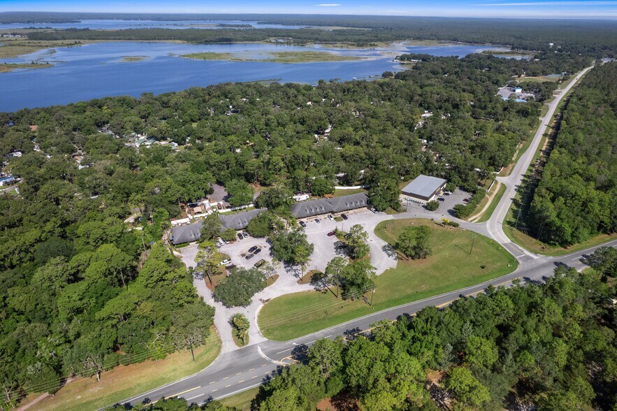 More Photos Of 14100 N Highway 19, Salt Springs Storefront Retail Office For Lease