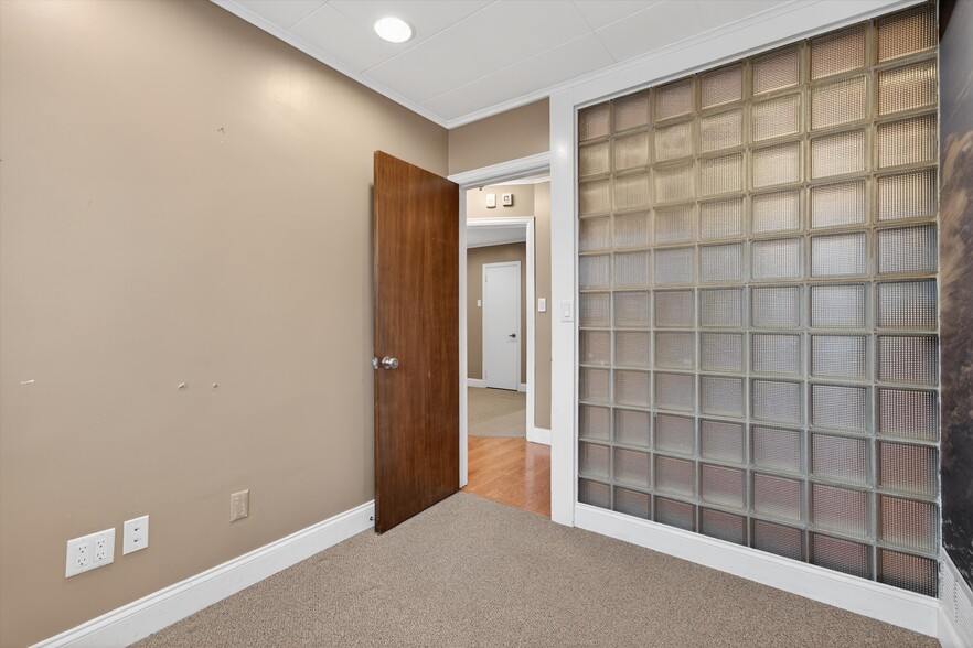 More Photos Of 201 Homestead Ave, Maybrook Office For Sale