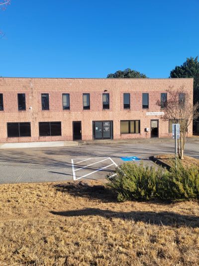 More Photos Of 112 Ben Burton Cir, Athens Flex For Lease