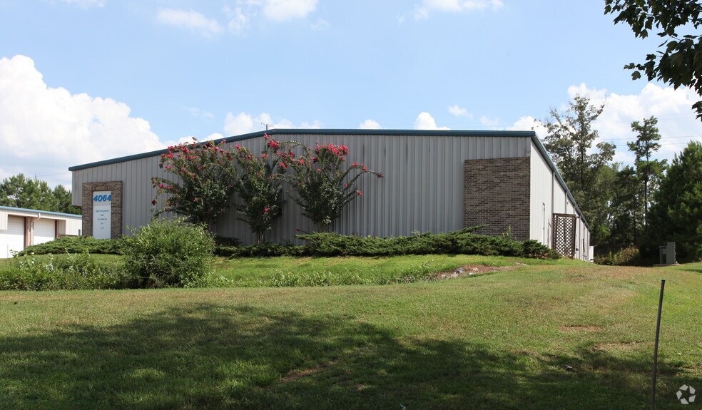 More Photos Of 4064 Nine McFarland Dr, Alpharetta Unknown For Lease