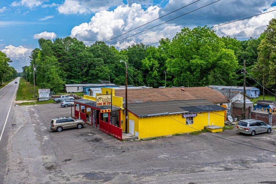 More Photos Of 1267 Trojan Rd, Cross Convenience Store For Sale