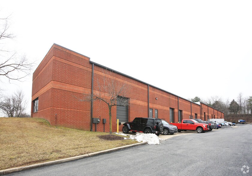 More Photos Of 7466 New Ridge Rd, Hanover Light Distribution For Lease