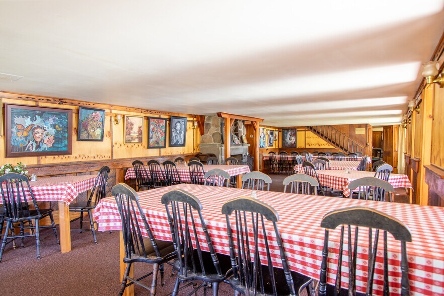 More Photos Of 263 Como Rd, Lake Como Specialty For Sale