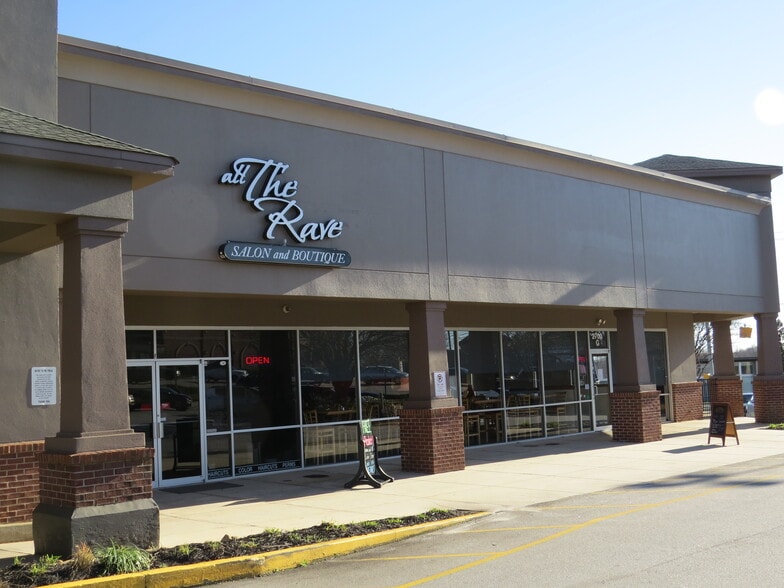 More Photos Of 2700 Woodruff Rd, Simpsonville Unknown For Lease