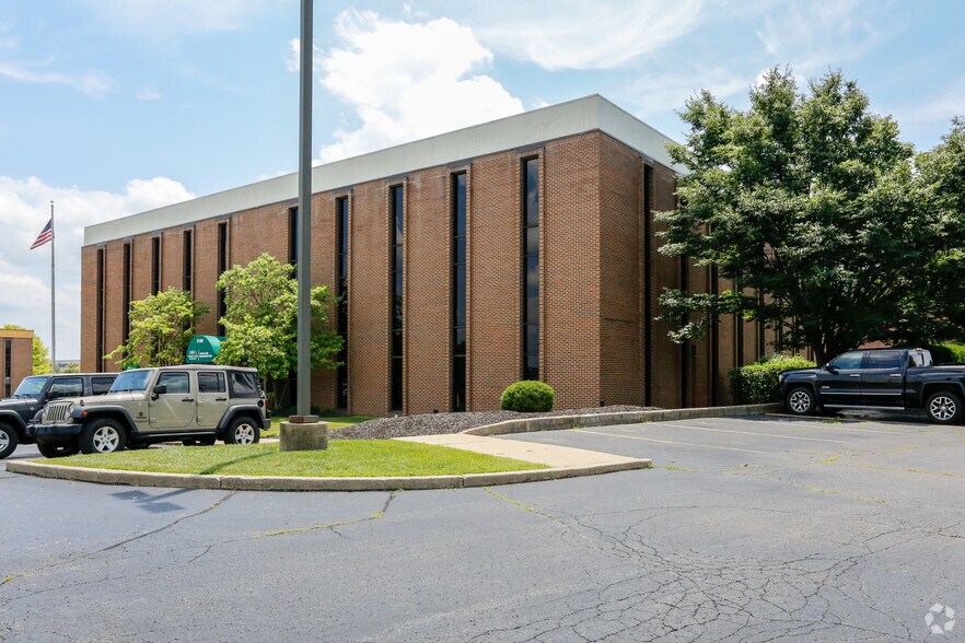 Primary Photo Of 3100 Presidential Dr, Fairborn Office For Lease