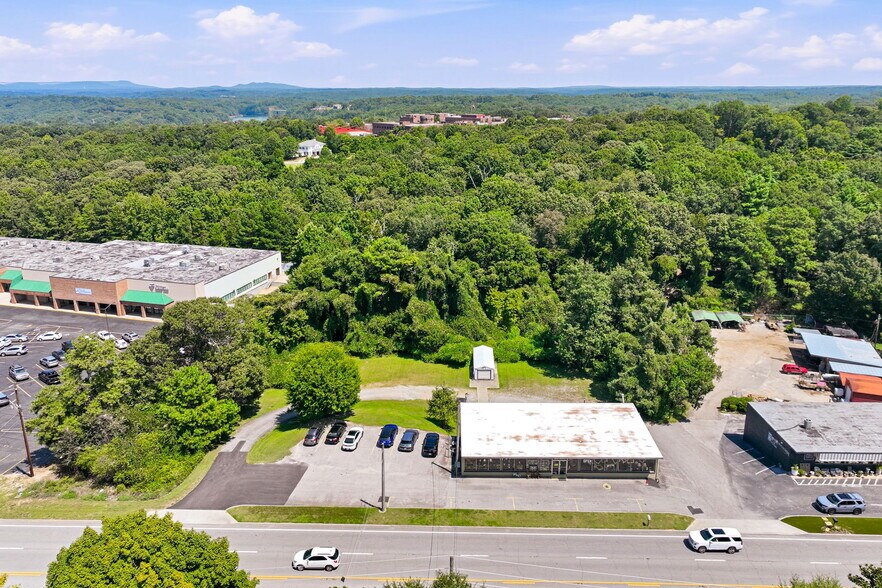More Photos Of 1854 Thompson Bridge Rd, Gainesville Freestanding For Sale
