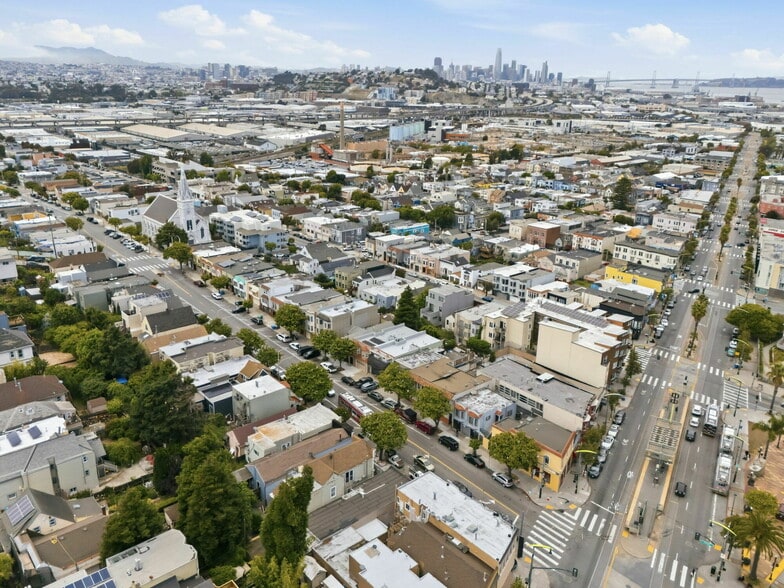 More Photos Of 1609-1611 Palou ave, San Francisco Storefront Retail Office For Sale