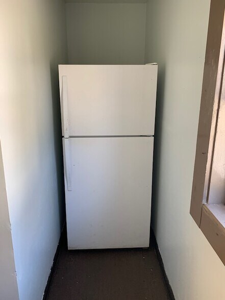 More Photos Of 203 Farrs Bridge Rd, Pickens General Retail For Sale