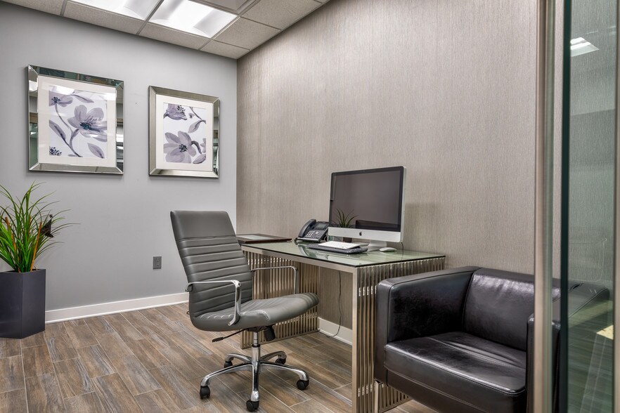 More Photos Of 130 Almshouse Rd, Richboro Medical For Sale