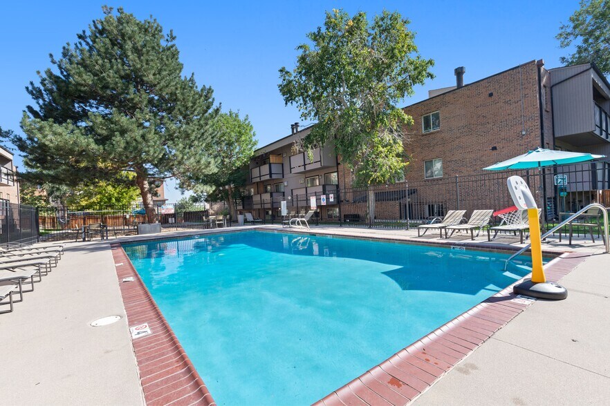 More Photos Of 1150 S Birch St, Denver Apartments For Sale