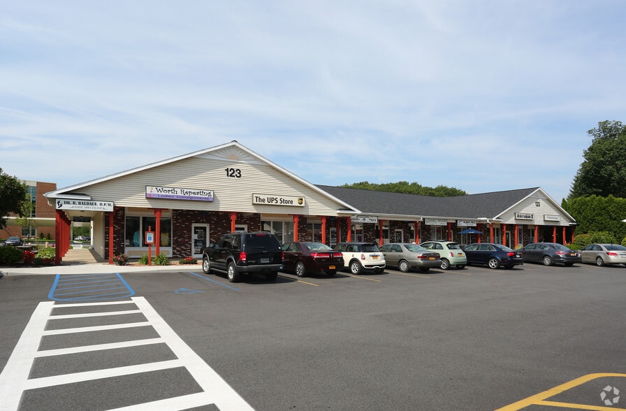 More Photos Of 123 Saratoga Rd, Schenectady Unknown For Lease