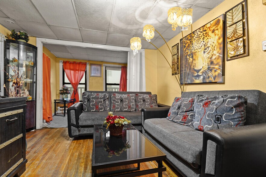 More Photos Of 385-387 Salem St, Malden Apartments For Sale