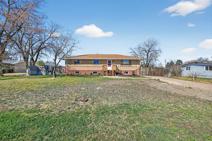 More Photos Of 1743 Burton St, Strasburg Industrial For Sale