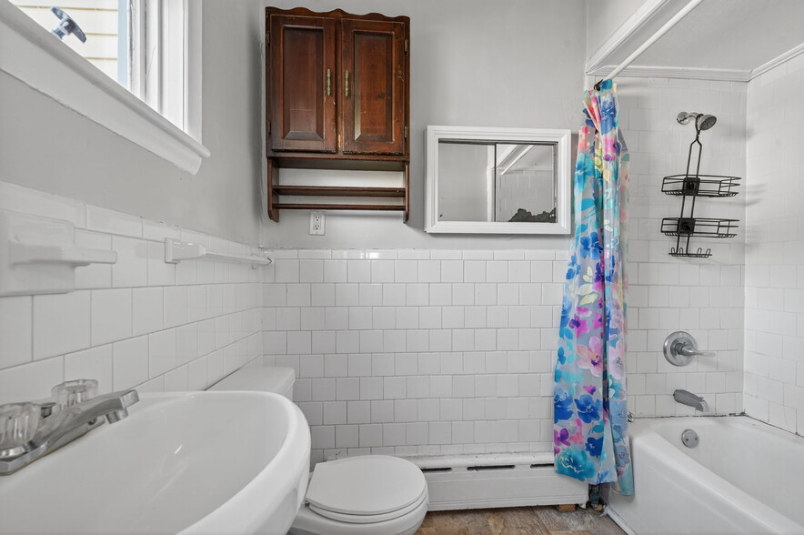 More Photos Of 406 S Armistead Ave, Hampton Apartments For Sale