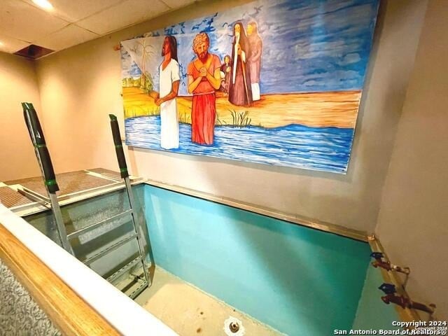 More Photos Of 815 Albert St, San Antonio Religious Facility For Sale