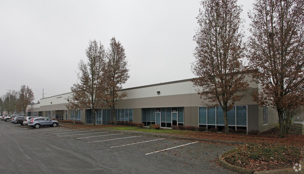 More Photos Of 3002-3004 NE 112th Ave, Vancouver Distribution For Lease