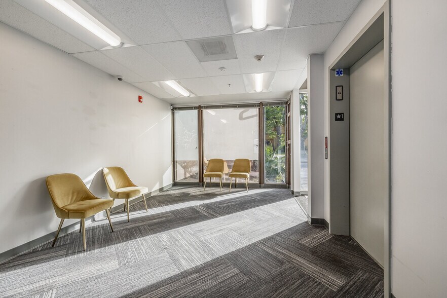 More Photos Of 480 N 1st St, San Jose Office For Sale