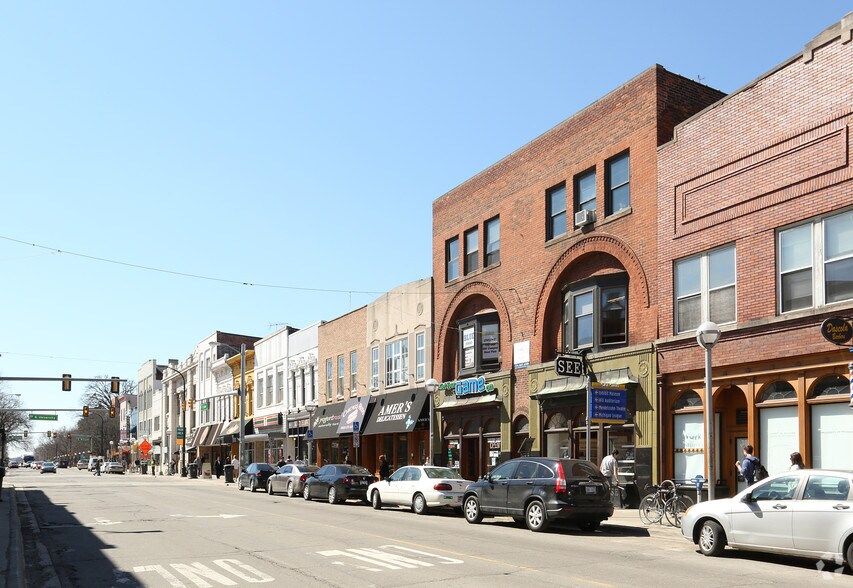 More Photos Of 320 S State St, Ann Arbor Storefront Retail Office For Lease