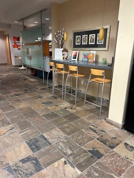 More Photos Of 10429 S 51st St, Phoenix Office For Lease