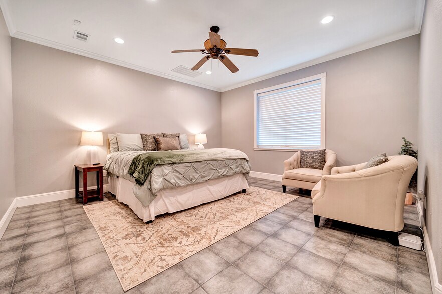 More Photos Of 5607 Sapp Rd, Conroe Lodge Meeting Hall For Sale