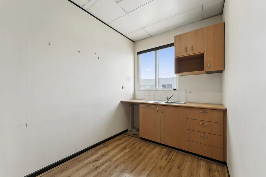 More Photos Of 335 Parramatta Rd, Leichhardt Office For Lease