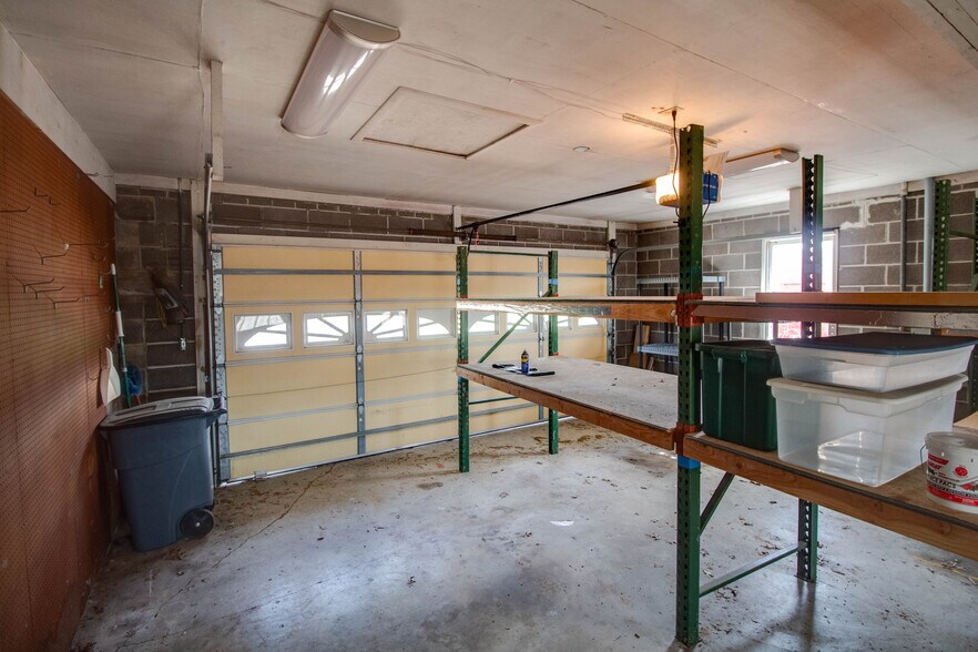 More Photos Of 27161 State Highway 3, Godfrey General Retail For Lease