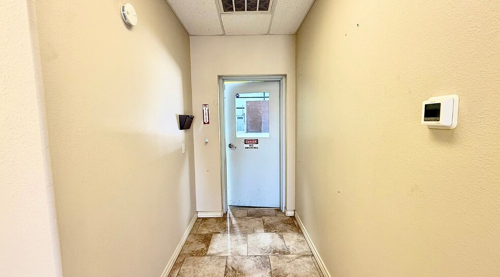 More Photos Of 4617 S County Rd 1210 rd, Midland Warehouse For Lease