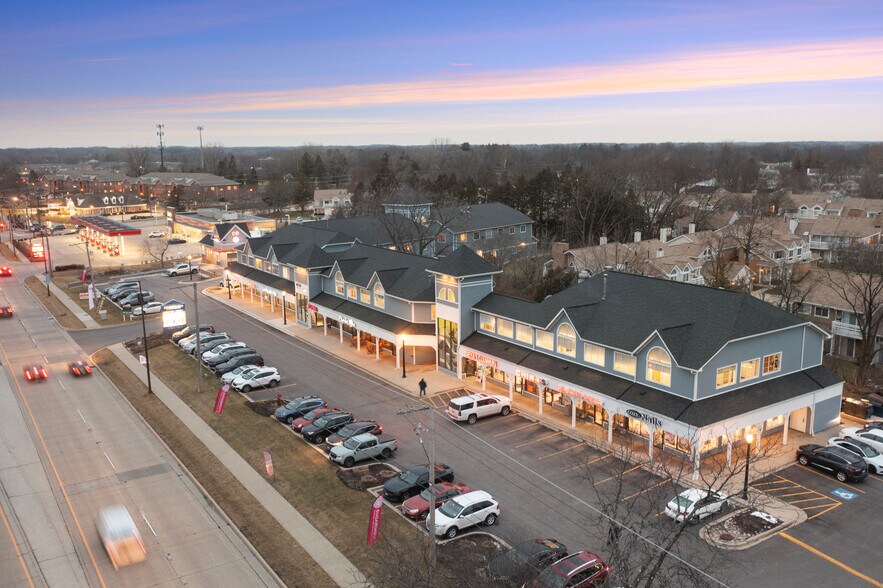 Primary Photo Of 1131-1217 McHenry Rd, Buffalo Grove Unknown For Lease
