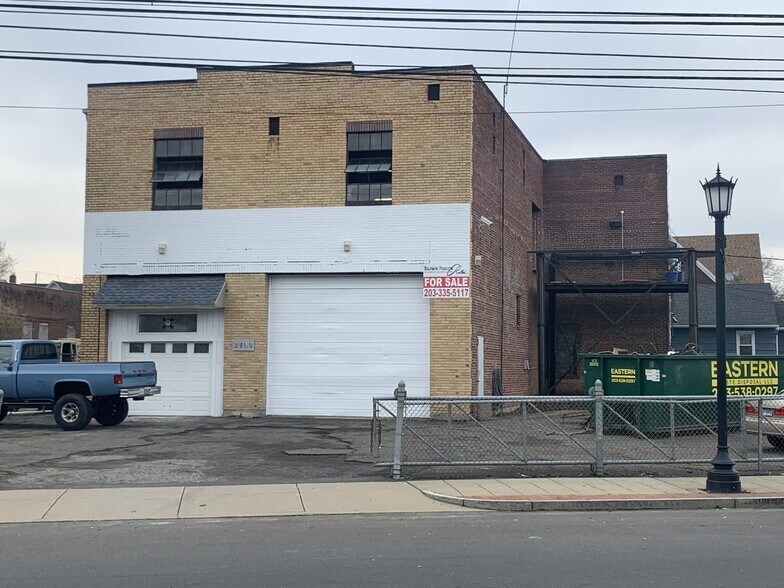 Primary Photo Of 2400 Barnum Ave, Stratford Industrial For Sale