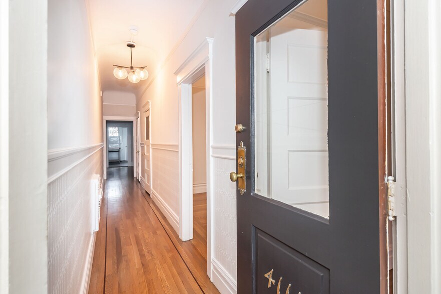 More Photos Of 407-411 Greenwich St, San Francisco Apartments For Sale