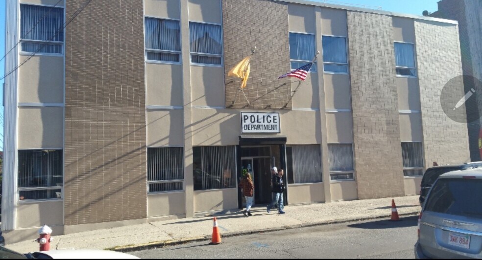 More Photos Of 145 N 5th Ave, Mount Vernon Office For Sale